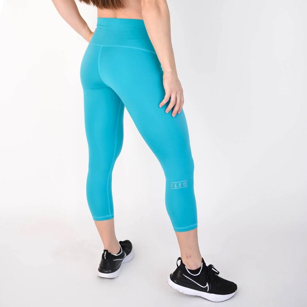 Fleo El Toro Crop Legging 25" High Rise Small Scuba Blue Gym Crossfit Workout